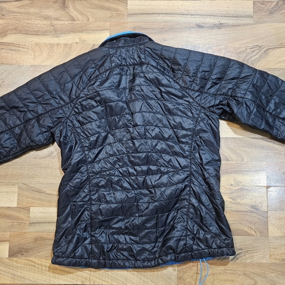 Eddie Bauer Women's M Reversible Puffer Jacket Black Blue Quilted Insulated Coat - Picture 8 of 8